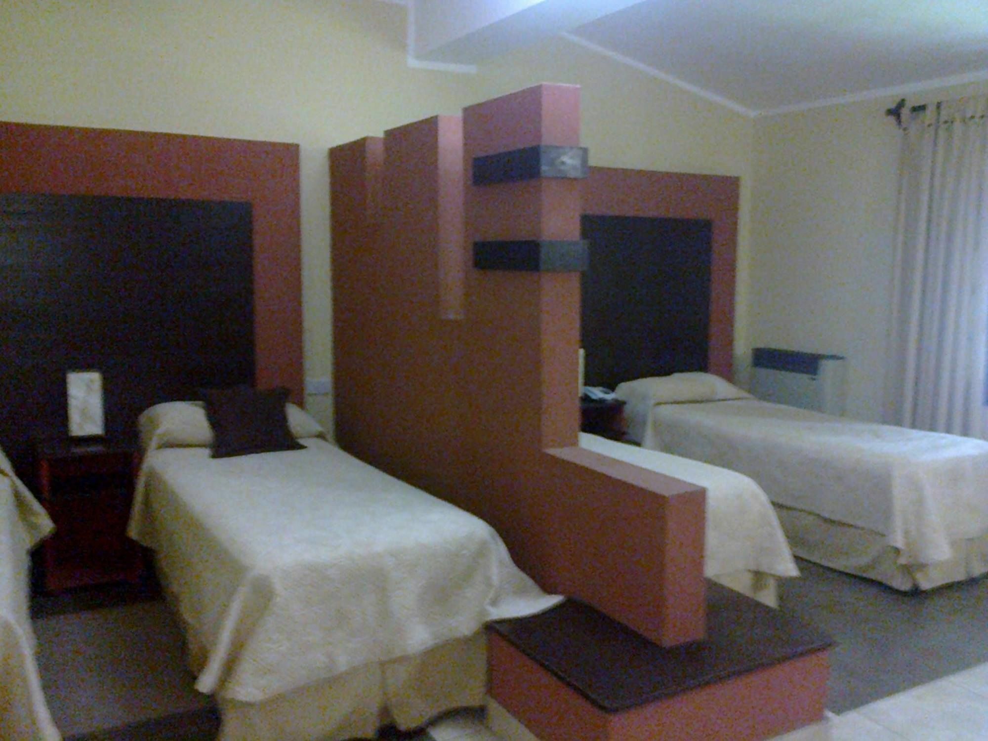 Hotel Aybal Салта Екстериор снимка