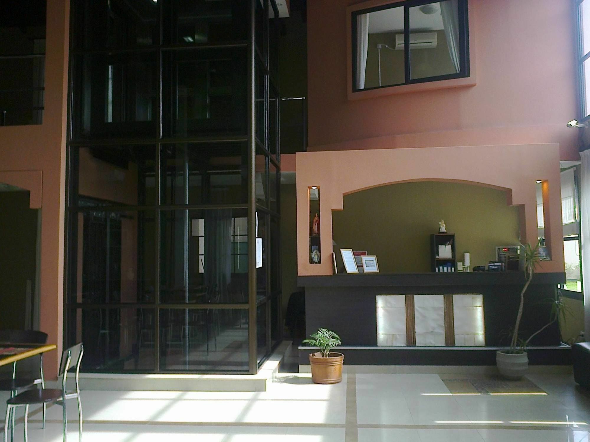 Hotel Aybal Салта Екстериор снимка
